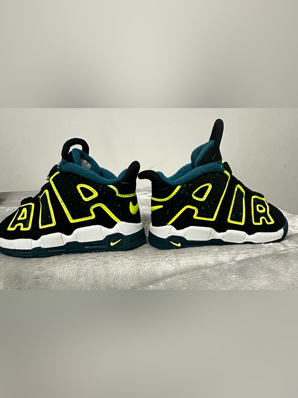 Nike Air More UpTempo “Black Geode Teal” Kids Sneakers with Neon Yellow Trim